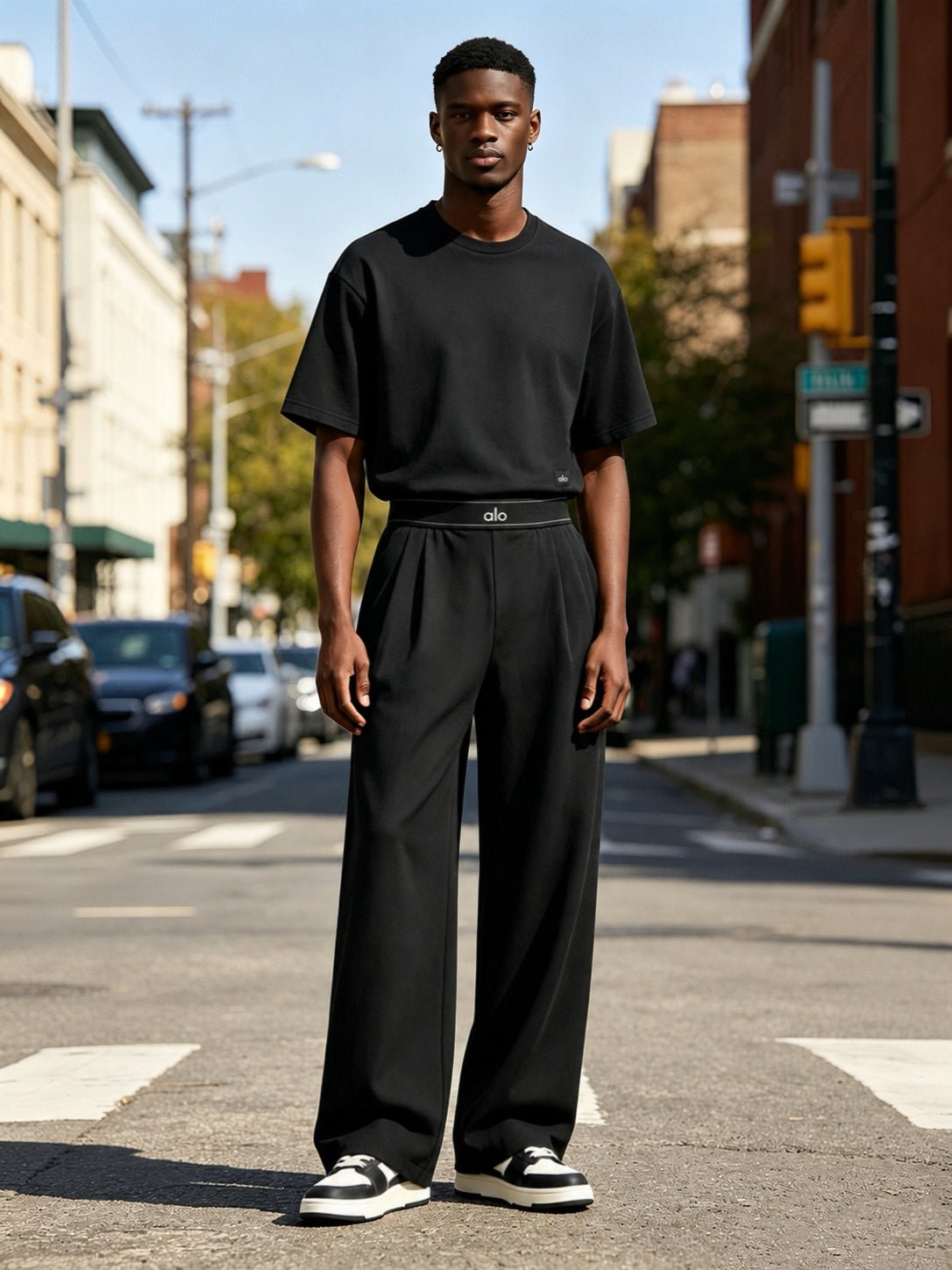 Alo Black Uniform From Tee To Trouser - Afewvibe