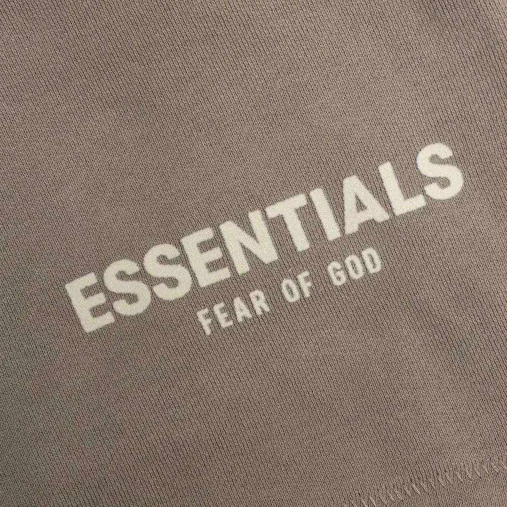 Fear of God Essentials Shorts Desert Taupe - AFV Clothes