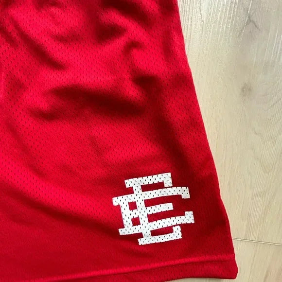 Eric Emanuel EE Basic Short Red summer streetwear styling tips